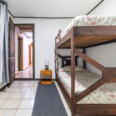 Montefresco Boutique Hostel モンテベルデ エクステリア 写真