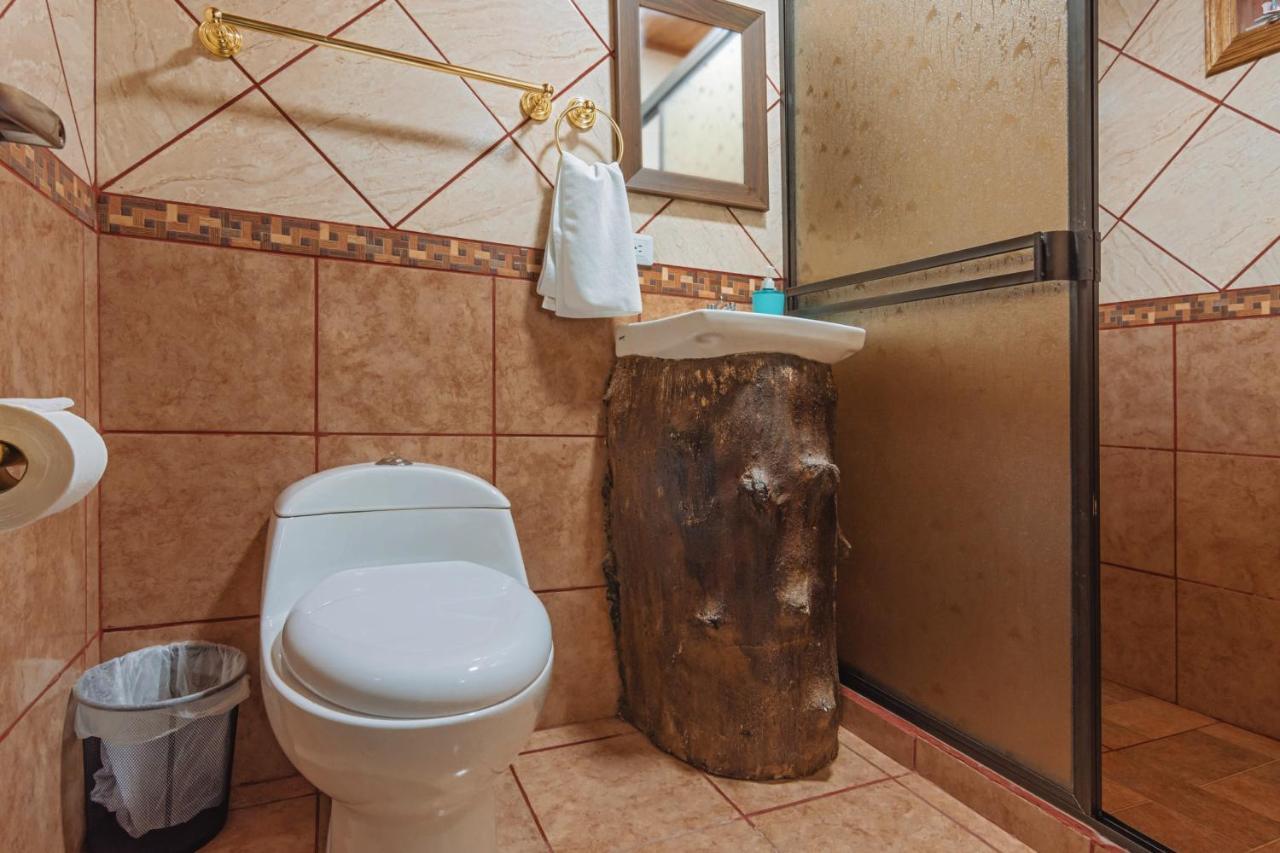 Montefresco Boutique Hostel モンテベルデ エクステリア 写真