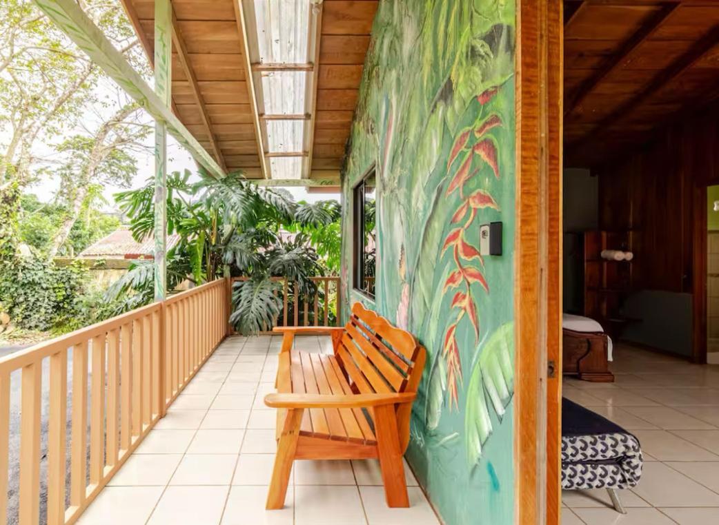 Montefresco Boutique Hostel モンテベルデ エクステリア 写真