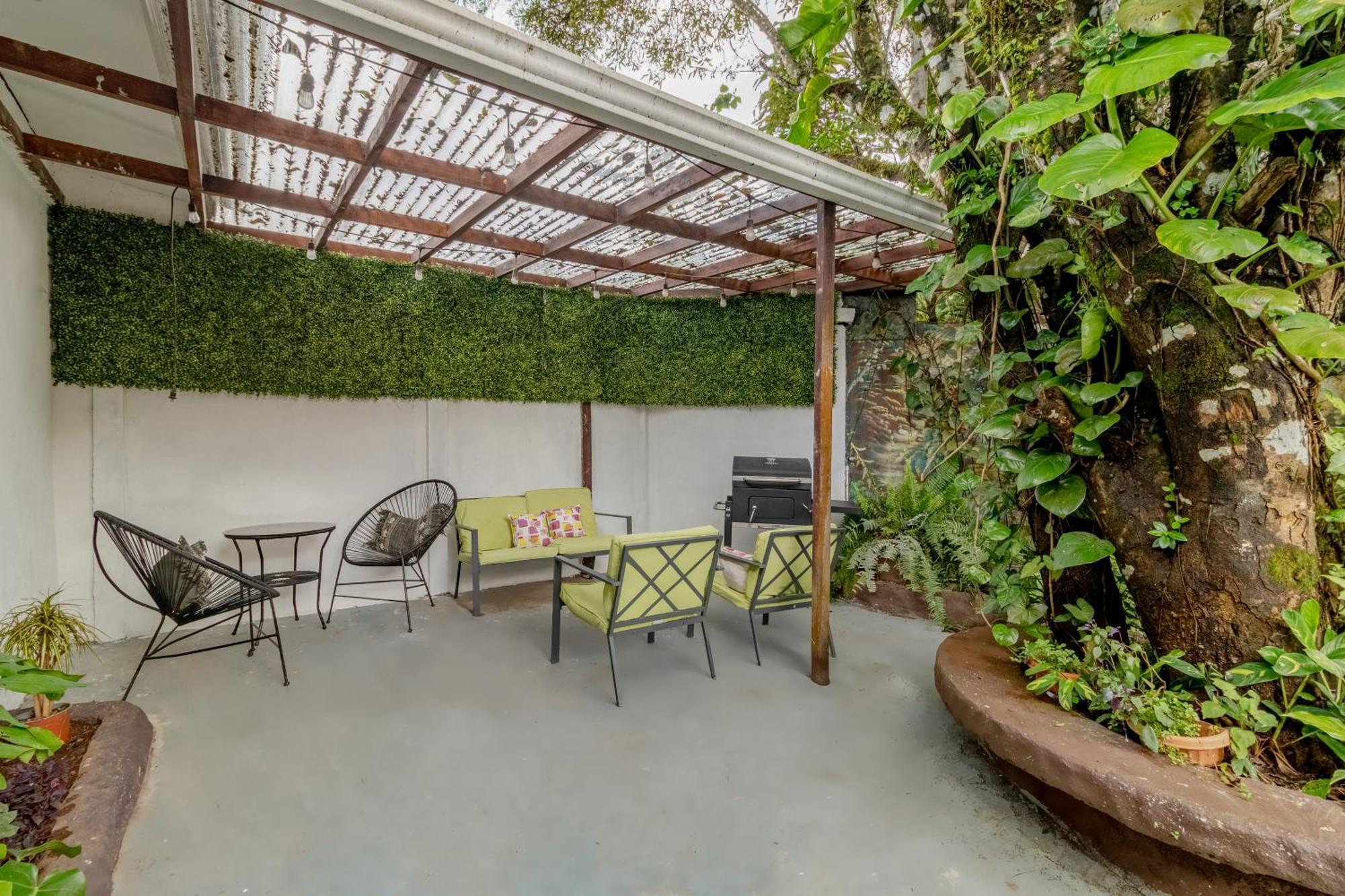 Montefresco Boutique Hostel モンテベルデ エクステリア 写真