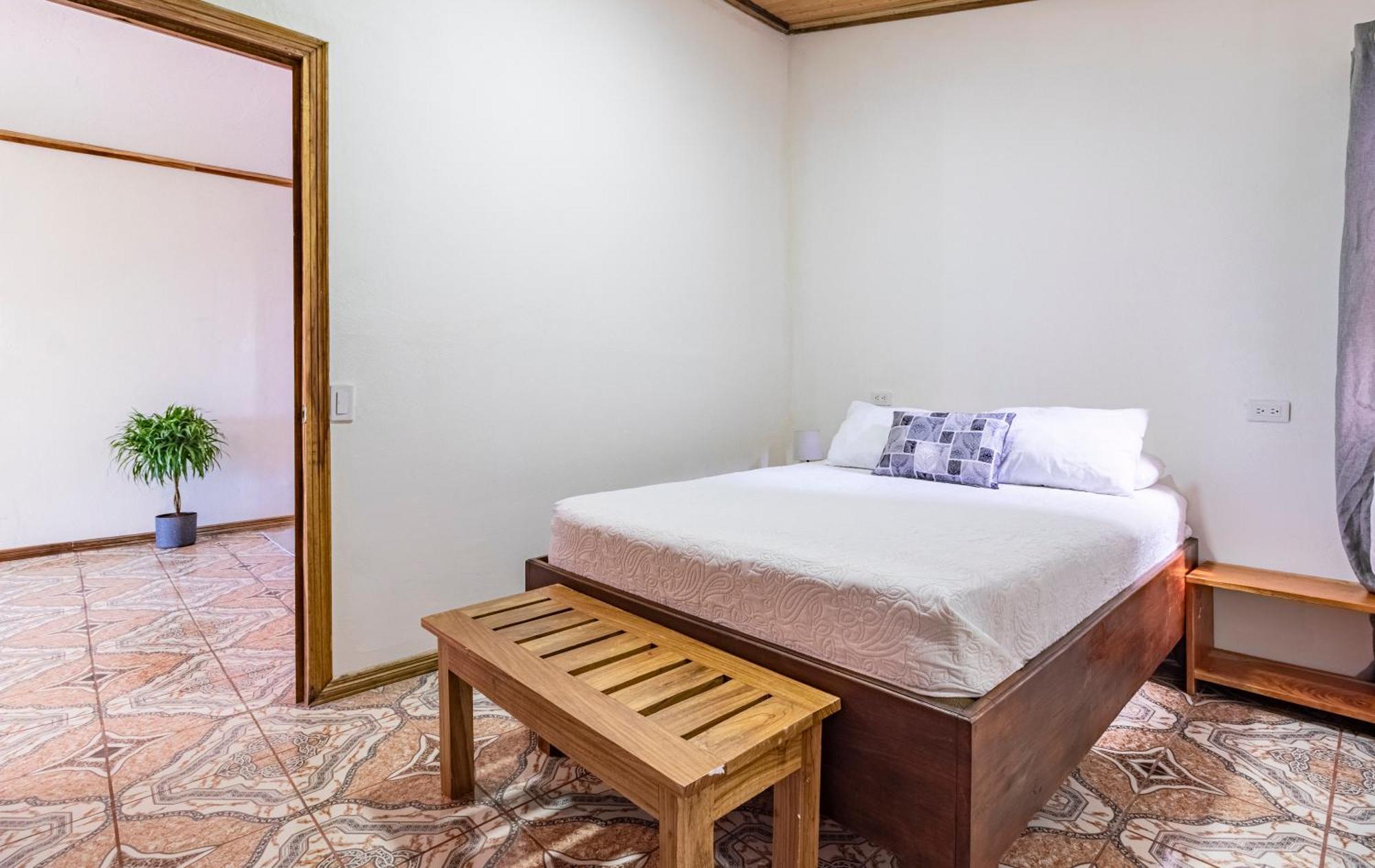 Montefresco Boutique Hostel モンテベルデ エクステリア 写真