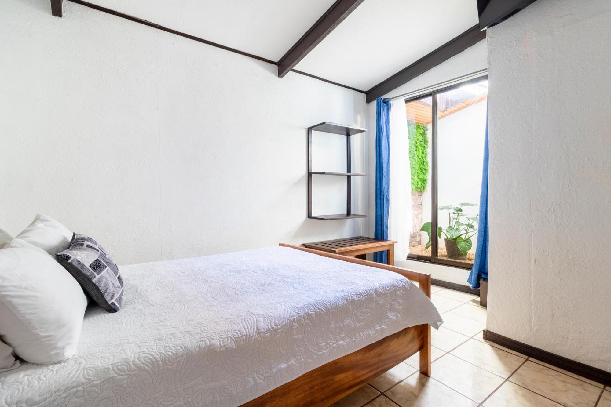 Montefresco Boutique Hostel モンテベルデ エクステリア 写真