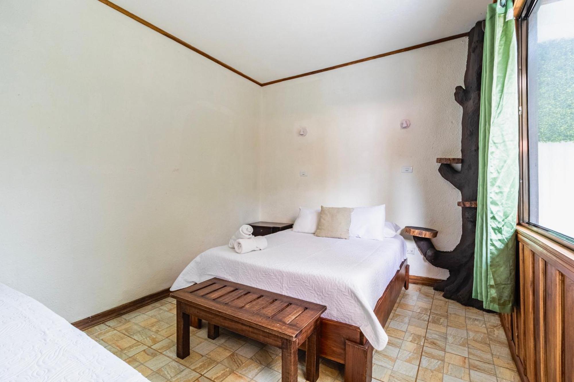 Montefresco Boutique Hostel モンテベルデ エクステリア 写真