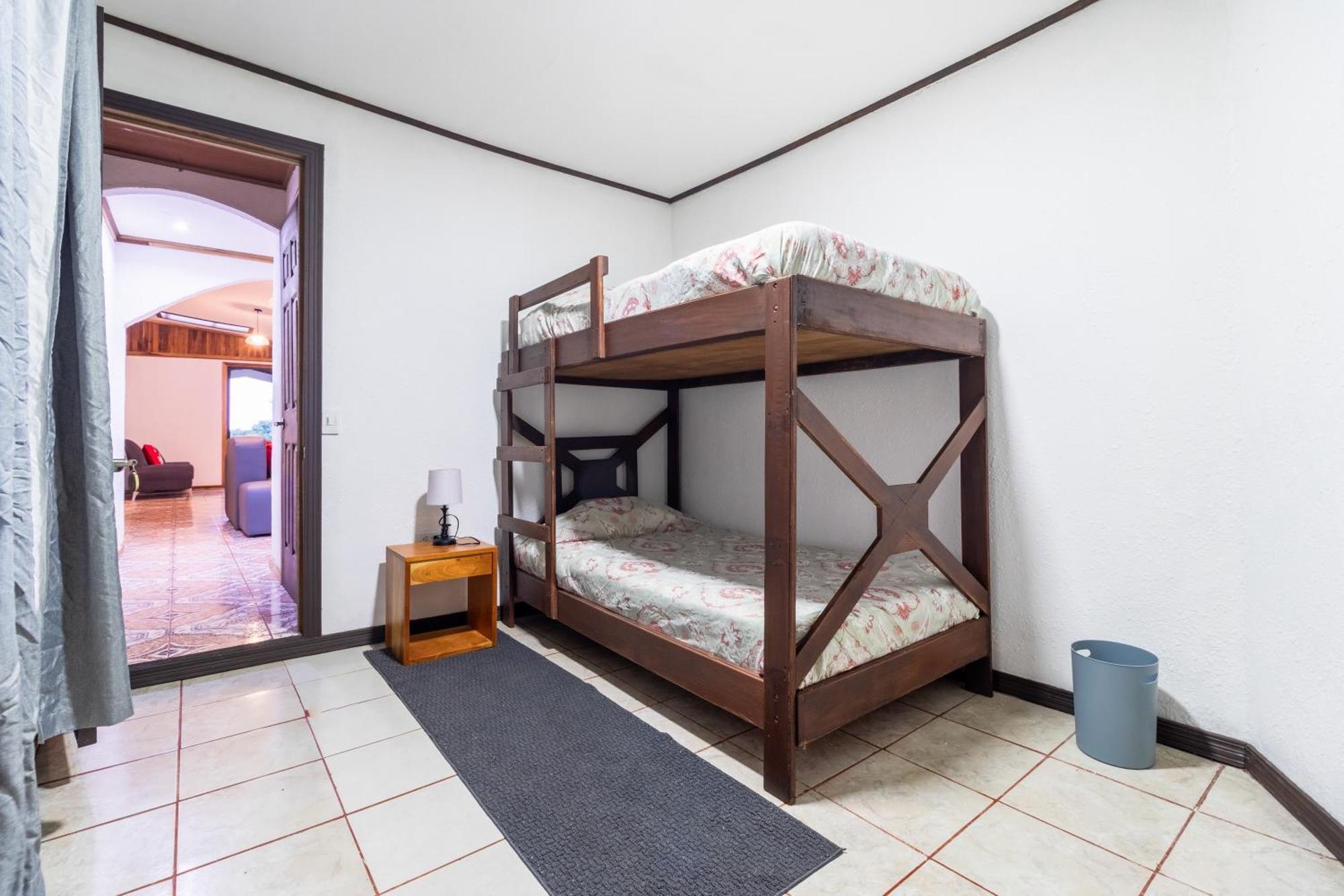 Montefresco Boutique Hostel モンテベルデ エクステリア 写真